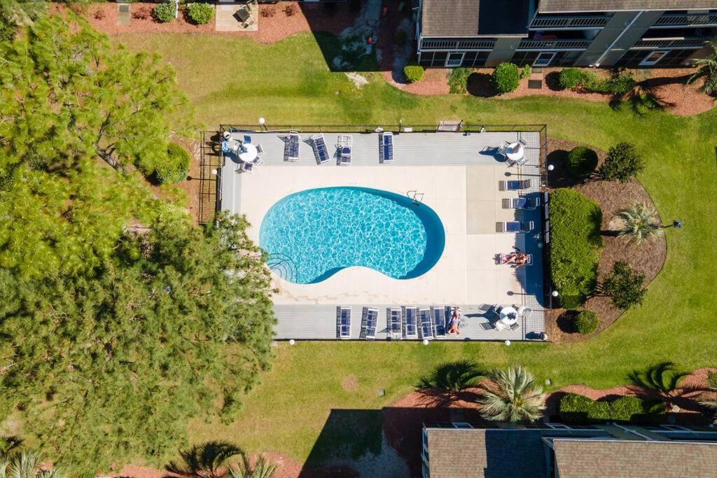 מירטל ביץ' Poolside Condo In Surfside Beach מראה חיצוני תמונה